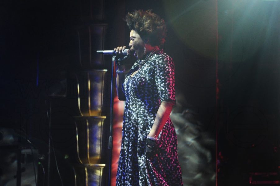 Macy Gray - Lighting by Len Rowe - Photo by Ryan Troy